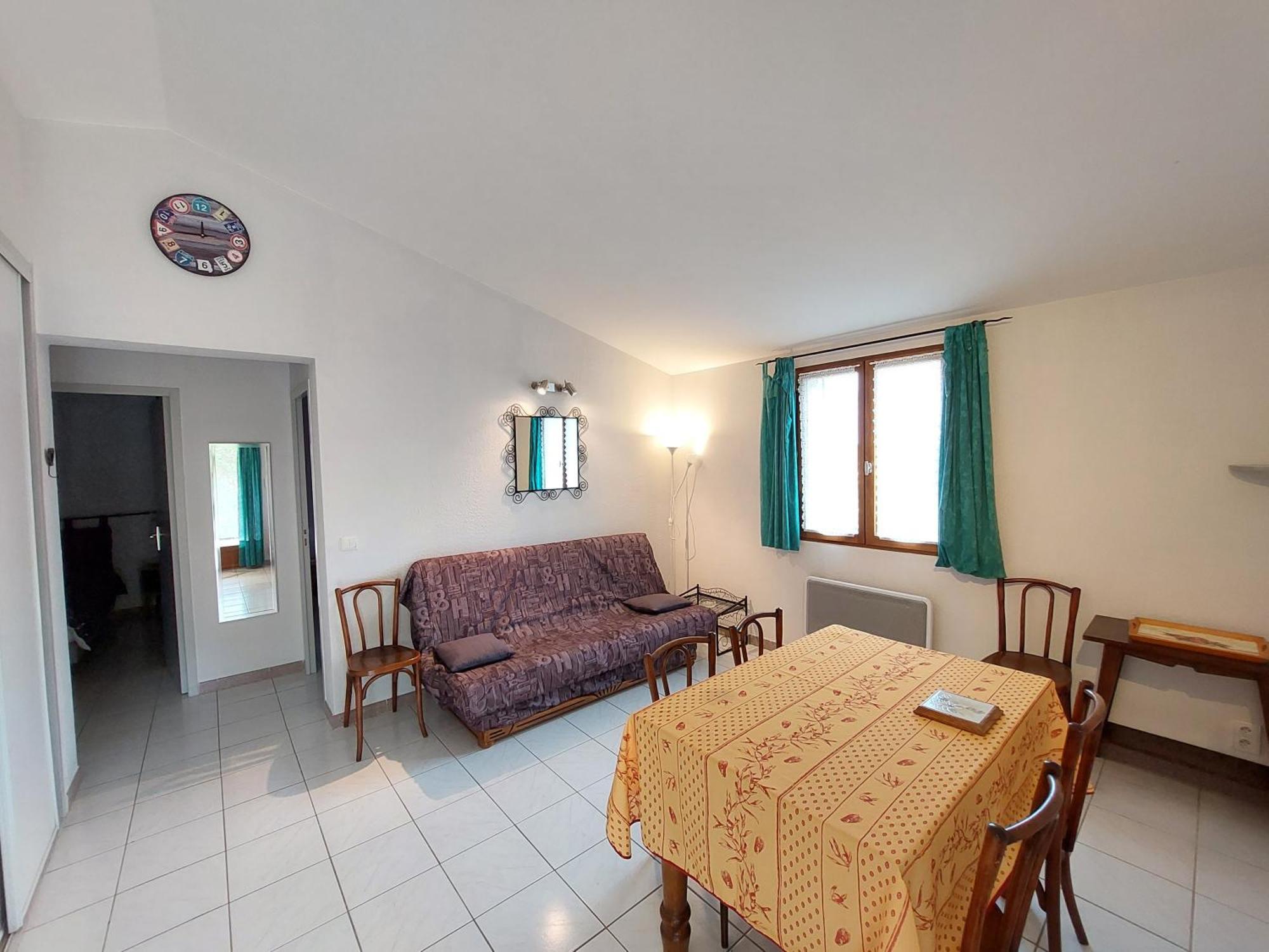 Village De Gites La Fontinelle Bessas Room photo
