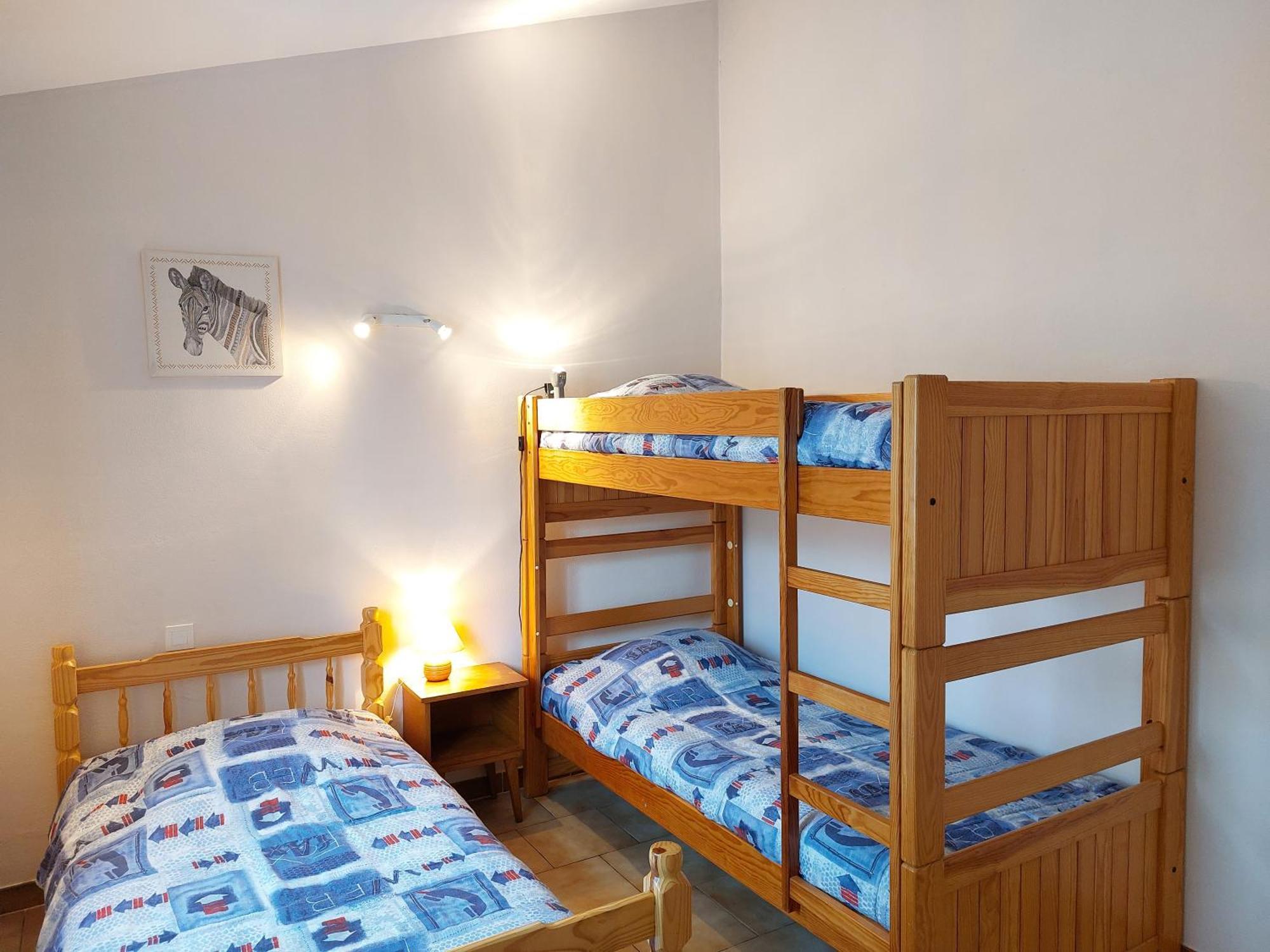 Village De Gites La Fontinelle Bessas Room photo